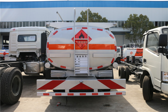 ���嶫��5��С�ͼ��ͳ�